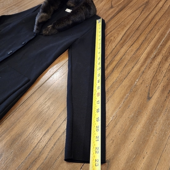 La maison de la fausse fourrure black wool fur Button Up Glam cardigan S - Picture 7 of 14